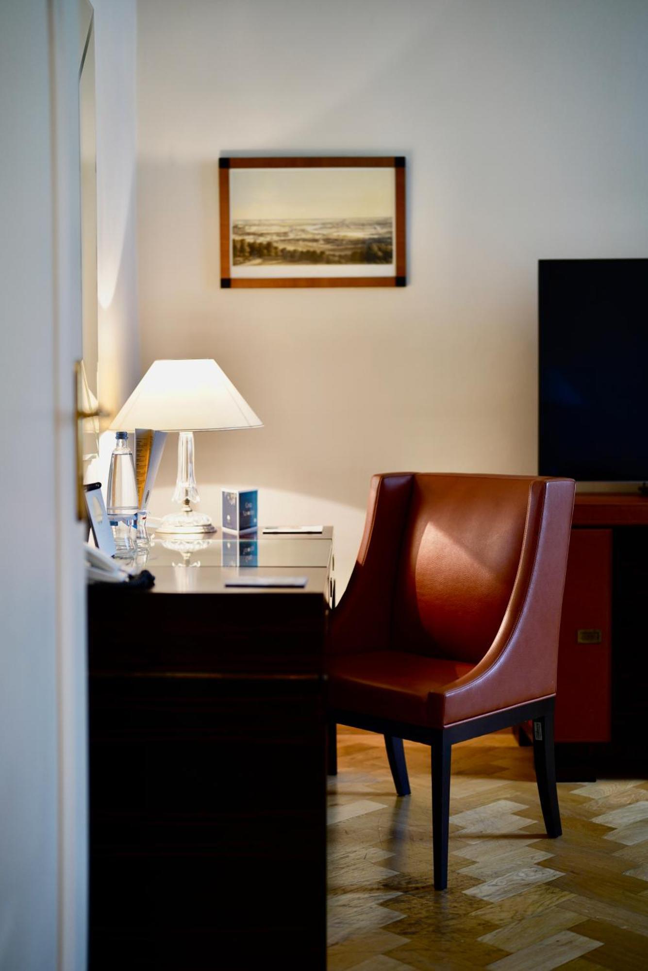 Mandarin Oriental, Prague Hotel Room photo
